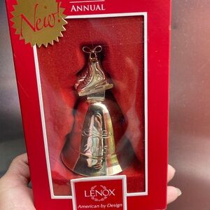 Lenox 2015 musical bell/ ice skate Christmas